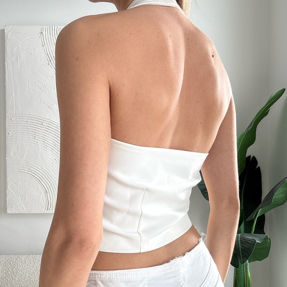 *SOLD** White Rosette Vest - Picture 4 of 4